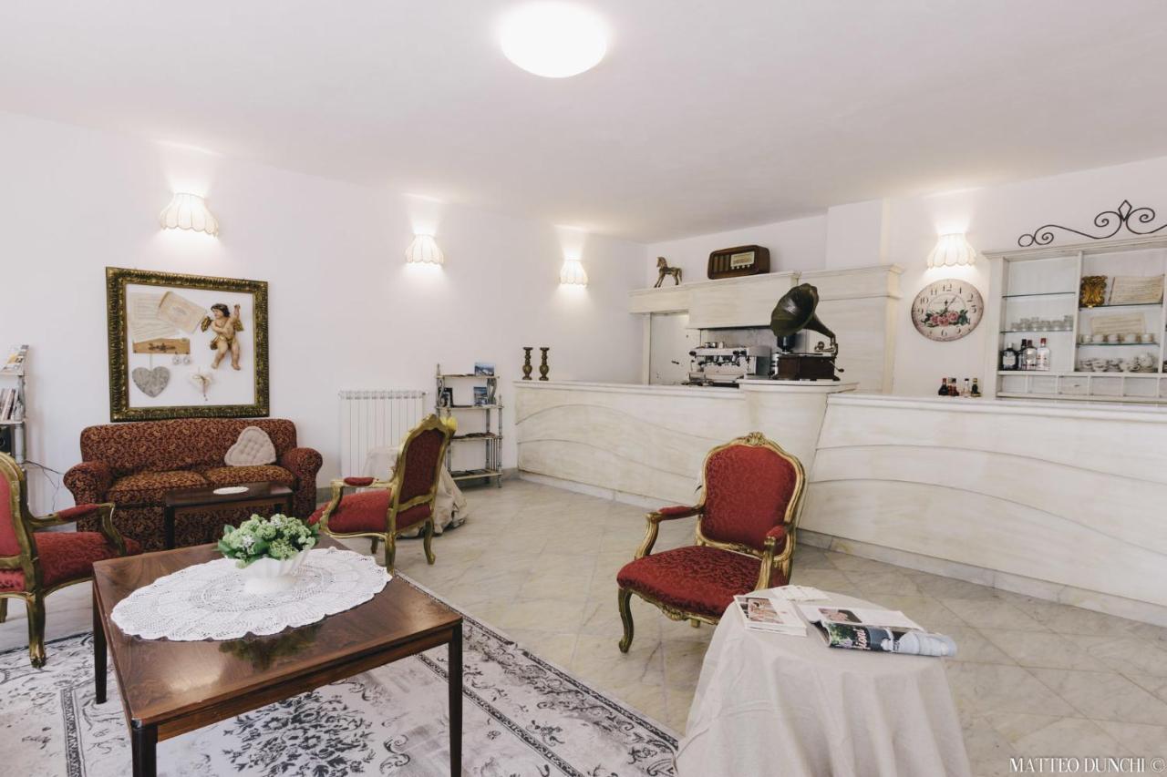 Hotel - Ristorante Pintadera Massa  Zewnętrze zdjęcie